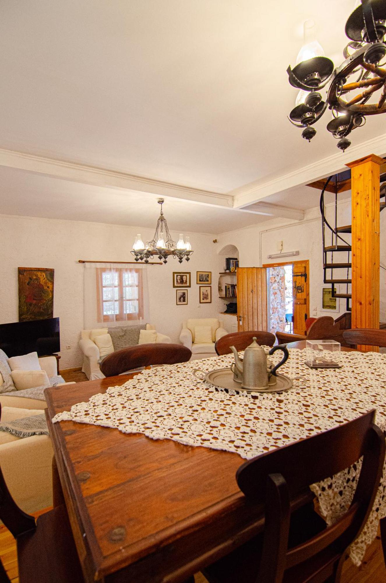 Kefalonian Luxury Kástron
