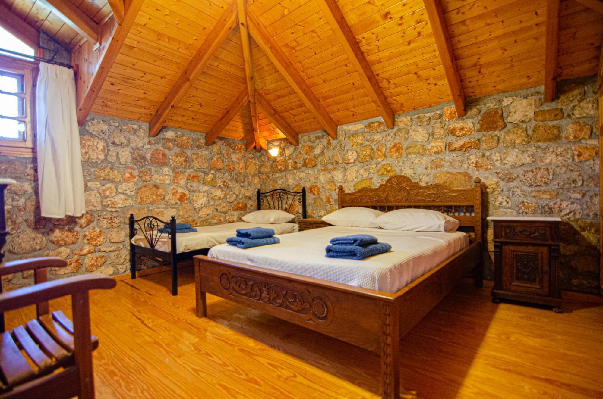 Kefalonian Luxury Villa Kastron (Kefalonia)